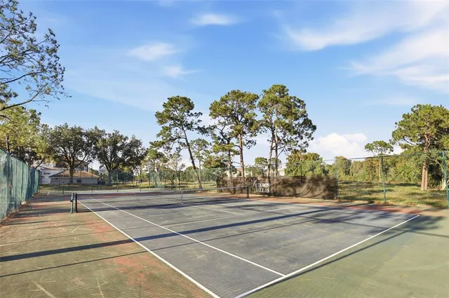 a view of a basketball court