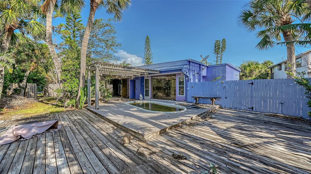 2 Island Circle Sarasota, FL 34242 - Photo 19 of 61