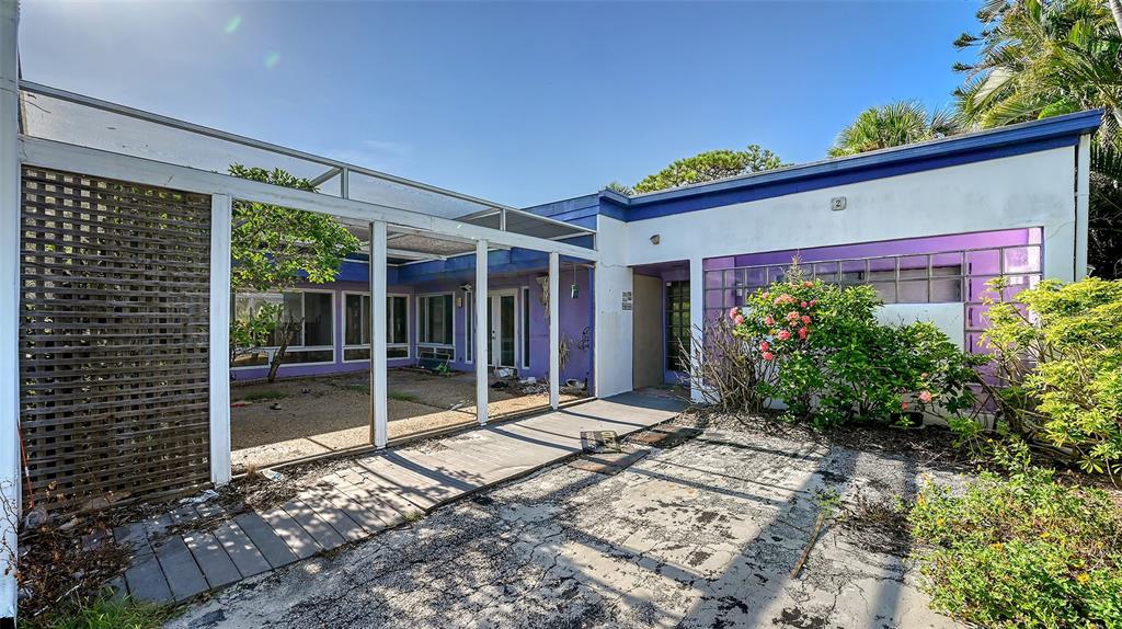 2 Island Circle Sarasota, FL 34242 - Photo 9 of 61