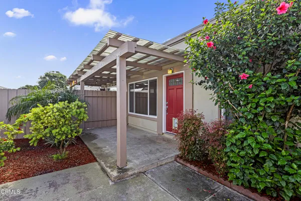 $495,500 | 3001 Isle Way, Unit B, Oxnard, CA 93035