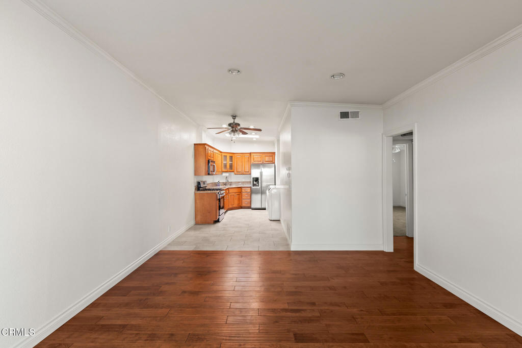 3001 Isle Way, Unit B Oxnard, CA 93035 - Photo 6 of 15