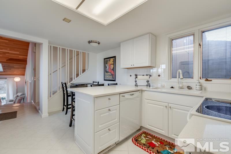 2008 Branch Lane Reno, NV 89509 - Photo 11 of 27 Photo 11