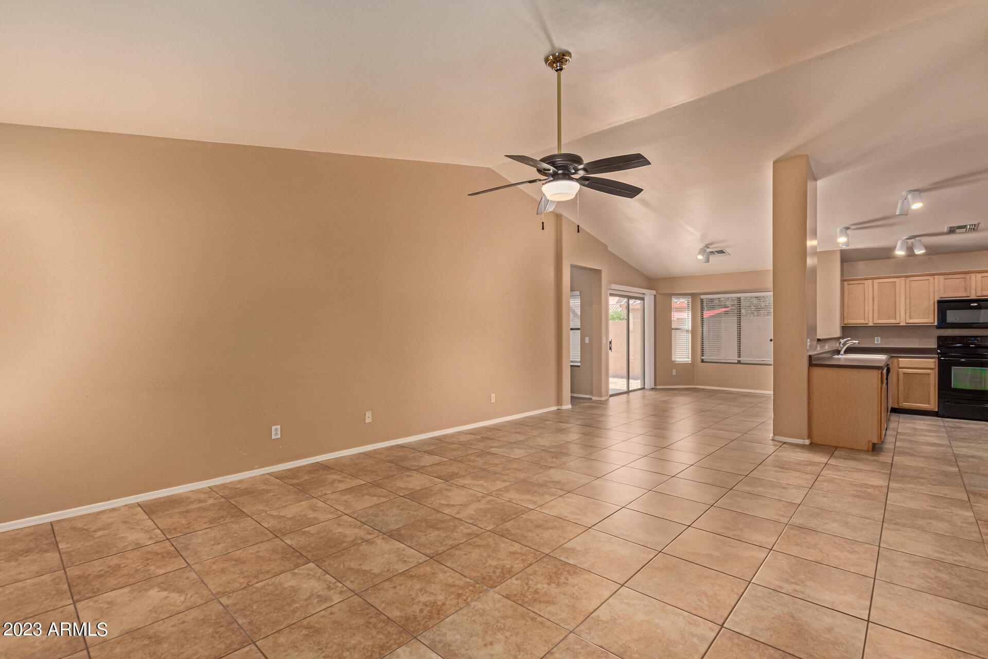 2993 East Sierrita Road San Tan Valley, AZ 85143 - Photo 8 of 27 10-Sierrita