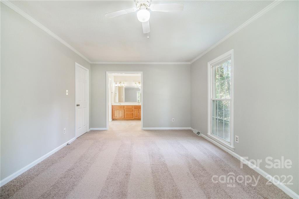 1239 Meadow Lakes Road Rock Hill, SC 29732 - Photo 4 of 20 Gallery Image 4