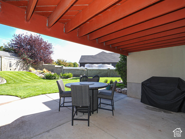 11779 South Stone Ridge Court Ridge West Riverton, UT 84065 - Photo 77 of 85 Covered patio with concrete flooring