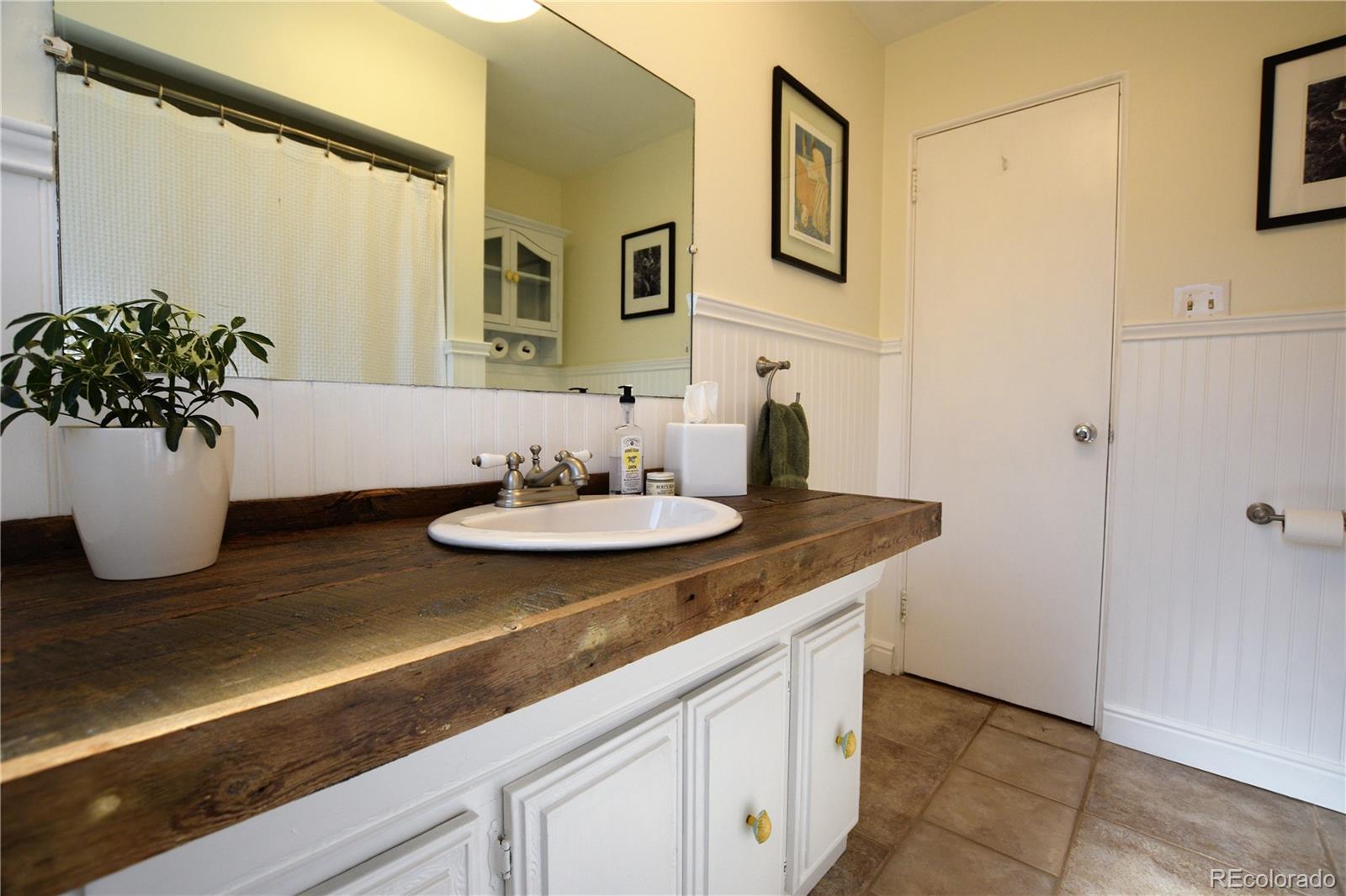 3900 Kendall Street Wheat Ridge, CO 80033 - Photo 10 of 29 Gallery Image 10