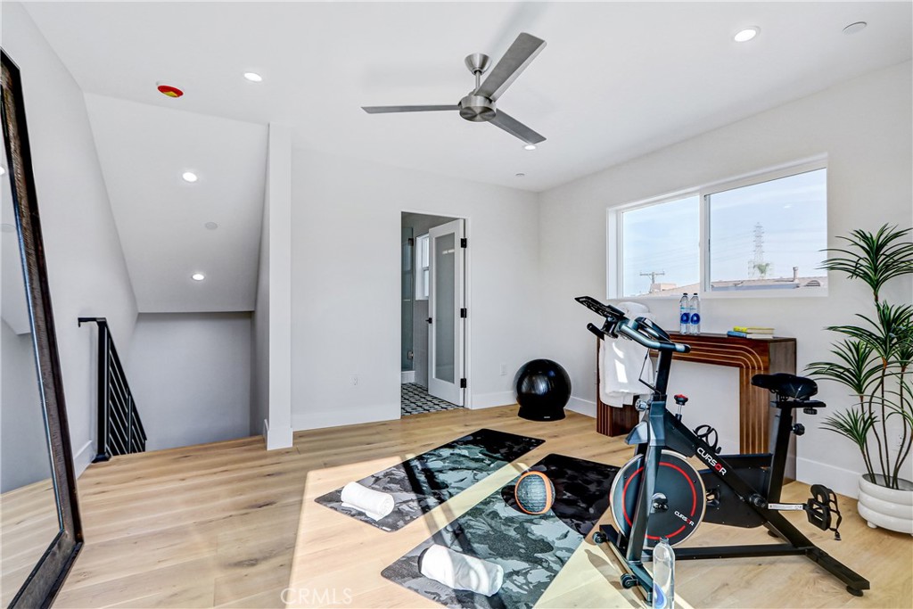 2405 Mathews Avenue, Unit B Redondo Beach, CA 90278 - Photo 45 of 46 a view of a workspace with furniture and a window