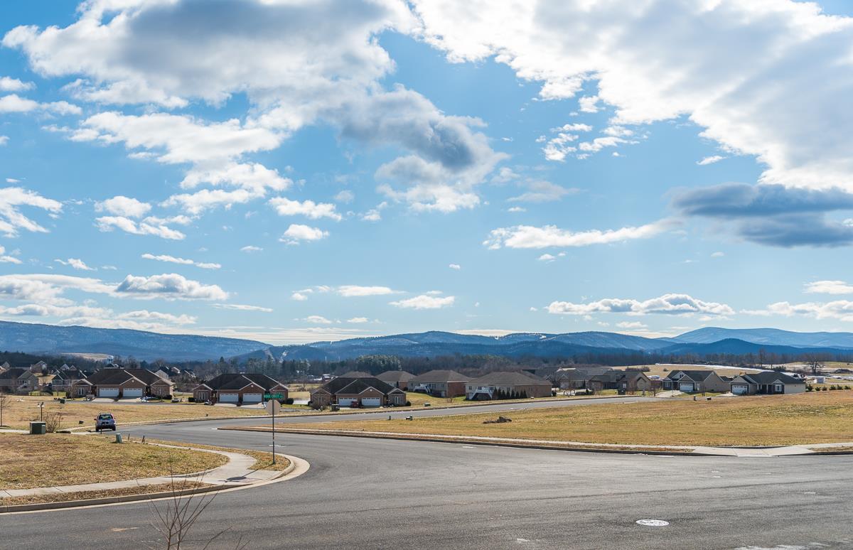 345 Ridge Crest Terrace Waynesboro, VA 22980 - Photo 46 of 48 Gallery Image 46