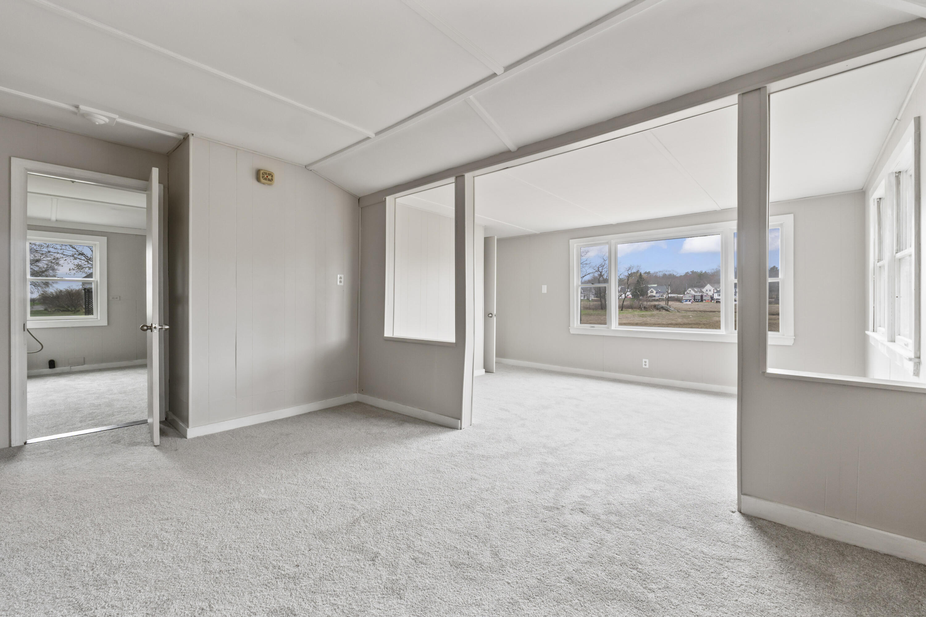 22 Pier Road, Unit C Kennebunkport, ME 04046 - Photo 5 of 14 22 Pier Rd #C, Kennebunkport, ME-Great R