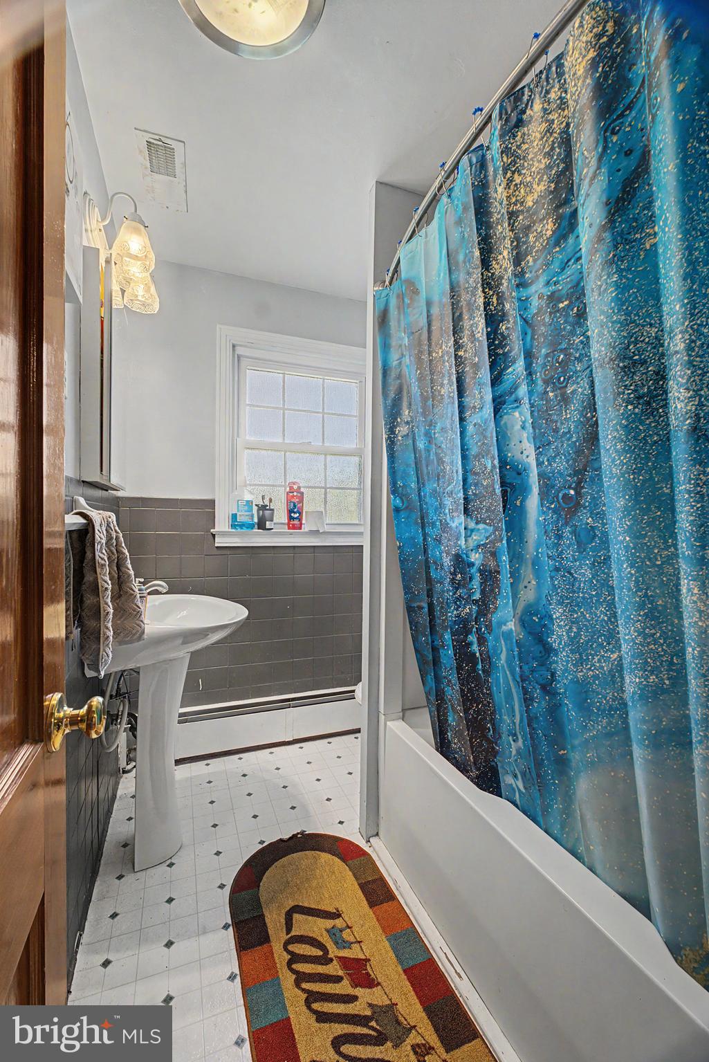 342 West Old Cross Road New Market, VA 22844 - Photo 14 of 22 Bathroom 1