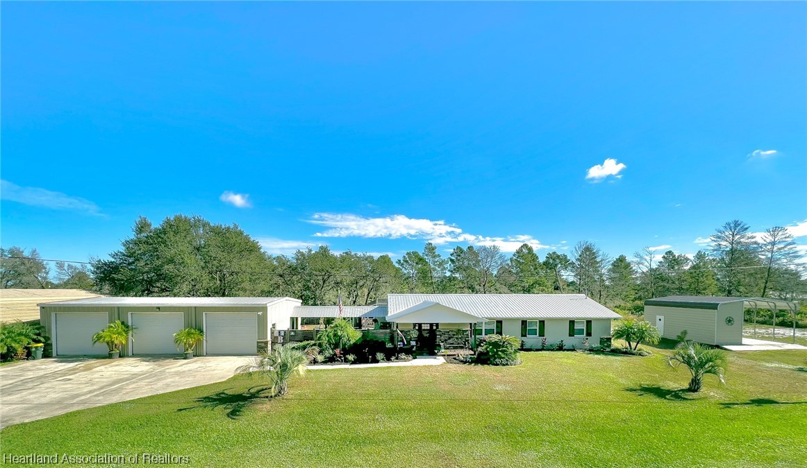 2212 Hartman Road Avon Park, FL 33825 - Photo 1 of 33 Gallery Image 1