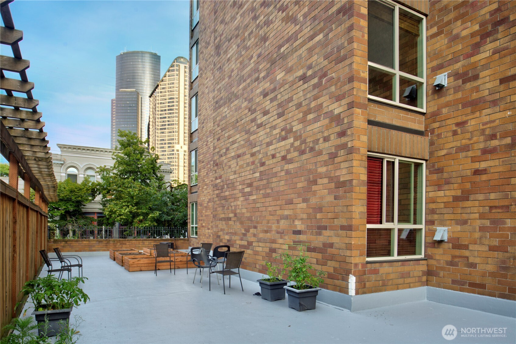 905 Cherry Street, Unit 606 Seattle, WA 98104 - Photo 21 of 40
