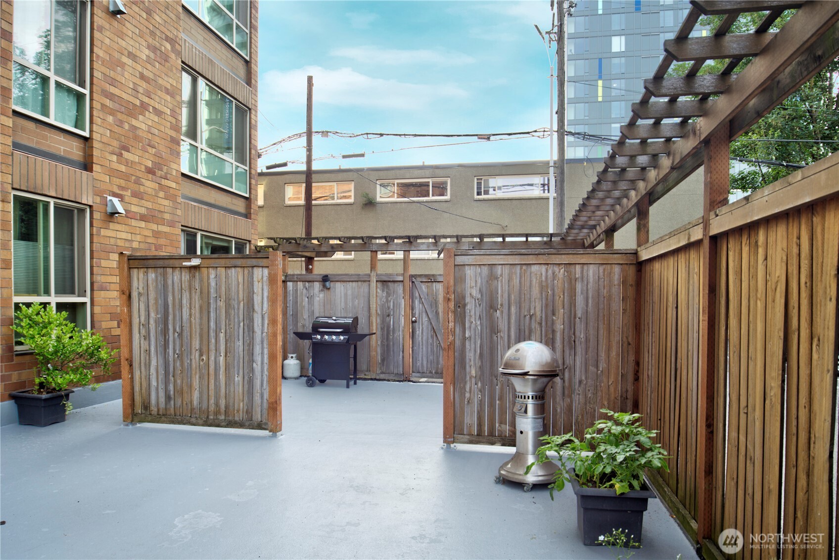 905 Cherry Street, Unit 606 Seattle, WA 98104 - Photo 22 of 40