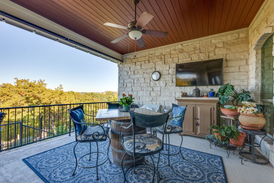 306 Tavish Trail Austin, TX 78738 - Photo 2 of 40 a outdoor space with furniture