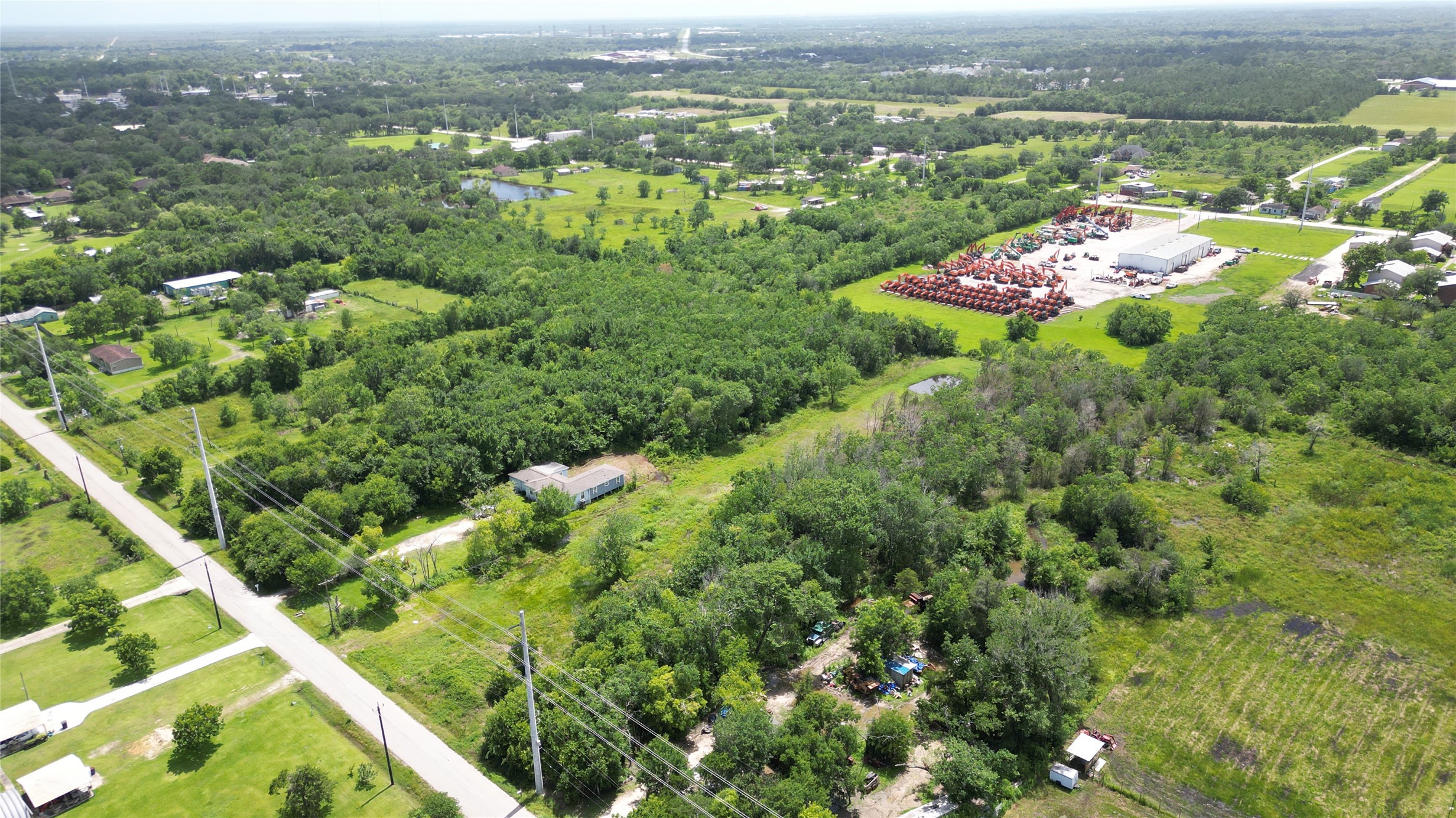5914 Jackson Road Hitchcock, TX 77563 - Photo 2 of 4