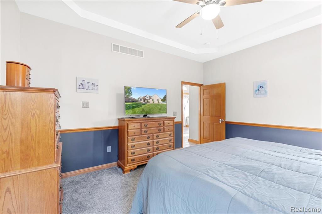 187 Golfview Way Monroe, MI 48162 - Photo 21 of 45 Gallery Image 21