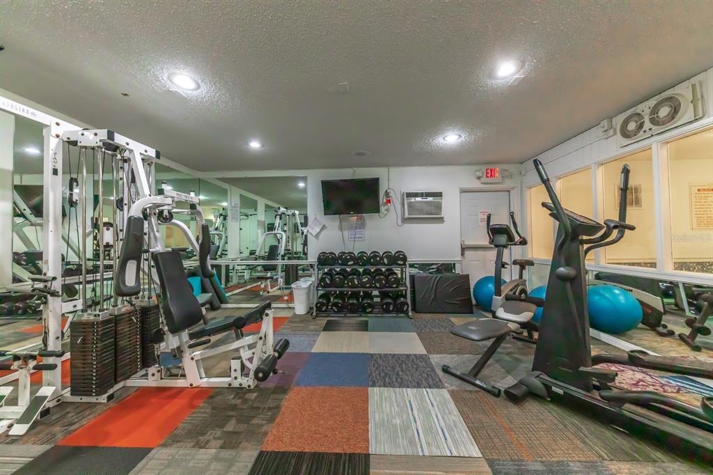 315 Medallion Boulevard, Unit H Madeira Beach, FL 33708 - Photo 54 of 60