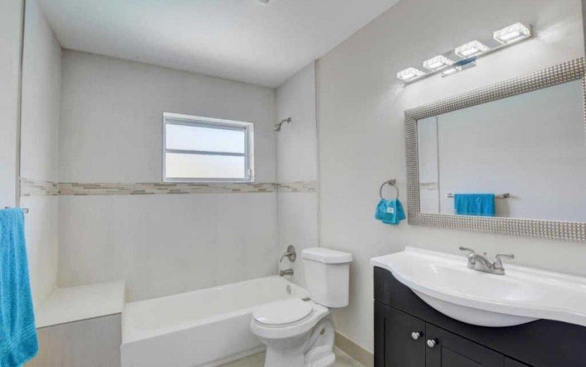 498 Northwest 13th Street Boca Raton, FL 33432 - Photo 12 of 16 12