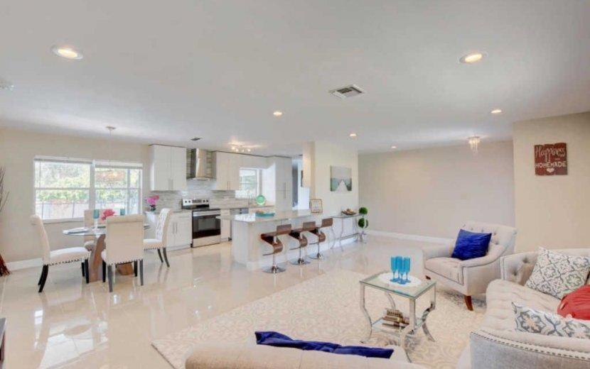 498 Northwest 13th Street Boca Raton, FL 33432 - Photo 7 of 16 7