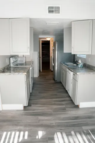 $2,800 | 5884 Dewberry Way, West Palm Beach, FL 33415