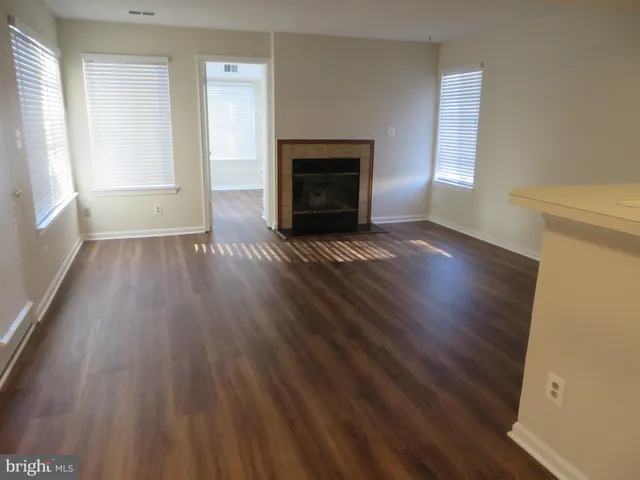 $1,850 | 6022 A Curtier Drive, Unit 6022A, Alexandria, VA 22310