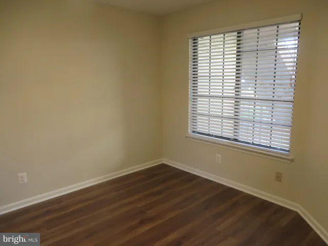 $1,895 | 6022 A Curtier Drive, Unit 6022A, Alexandria, VA 22310