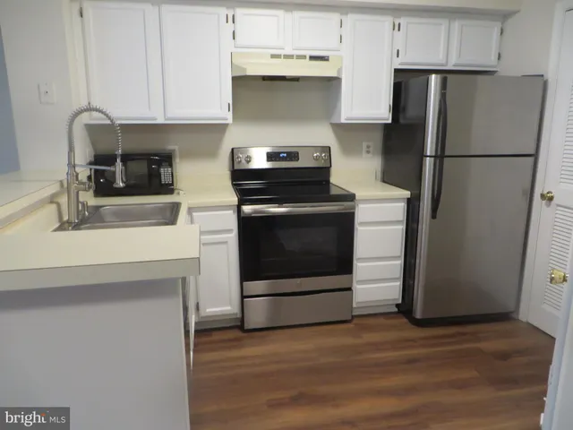 $1,850 | 6022 A Curtier Drive, Unit 6022A, Alexandria, VA 22310