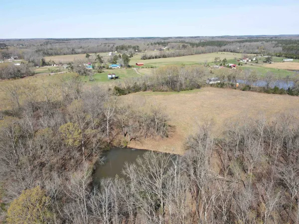 $250,000 | 0 57th Highway East, Michie, TN 38357