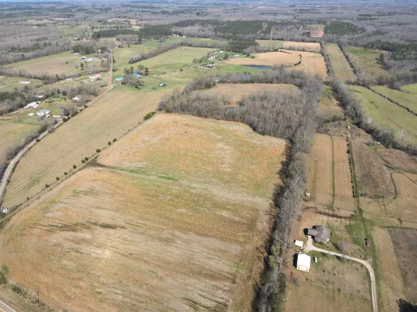 $250,000 | 0 57th Highway East, Michie, TN 38357