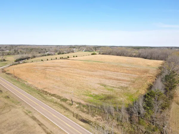 $250,000 | 0 57th Highway East, Michie, TN 38357