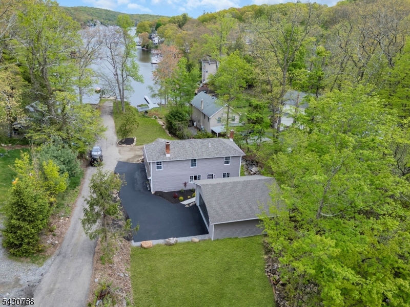 385 Maxim Drive Hopatcong, NJ 07821 - Photo 48 of 50
