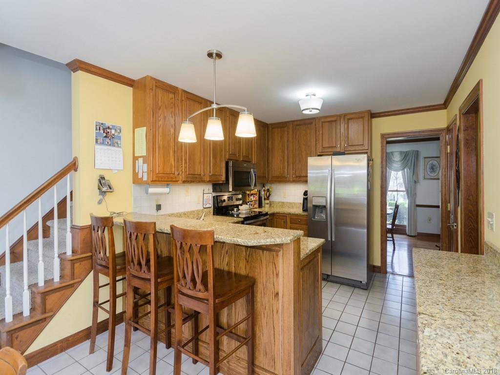 41 Franklin Farm Road Fletcher, NC 28732 - Photo 10 of 30 Gallery Image 10