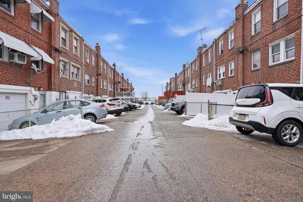 $2,000 | 4731 Lansing Street, Philadelphia, PA 19136