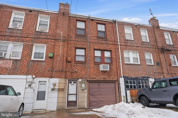 $2,000 | 4731 Lansing Street, Philadelphia, PA 19136