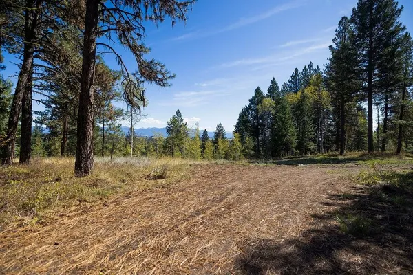 $450,000 | 352 Blackhawk Lake Drive, Unit 9, McCall, ID 83638