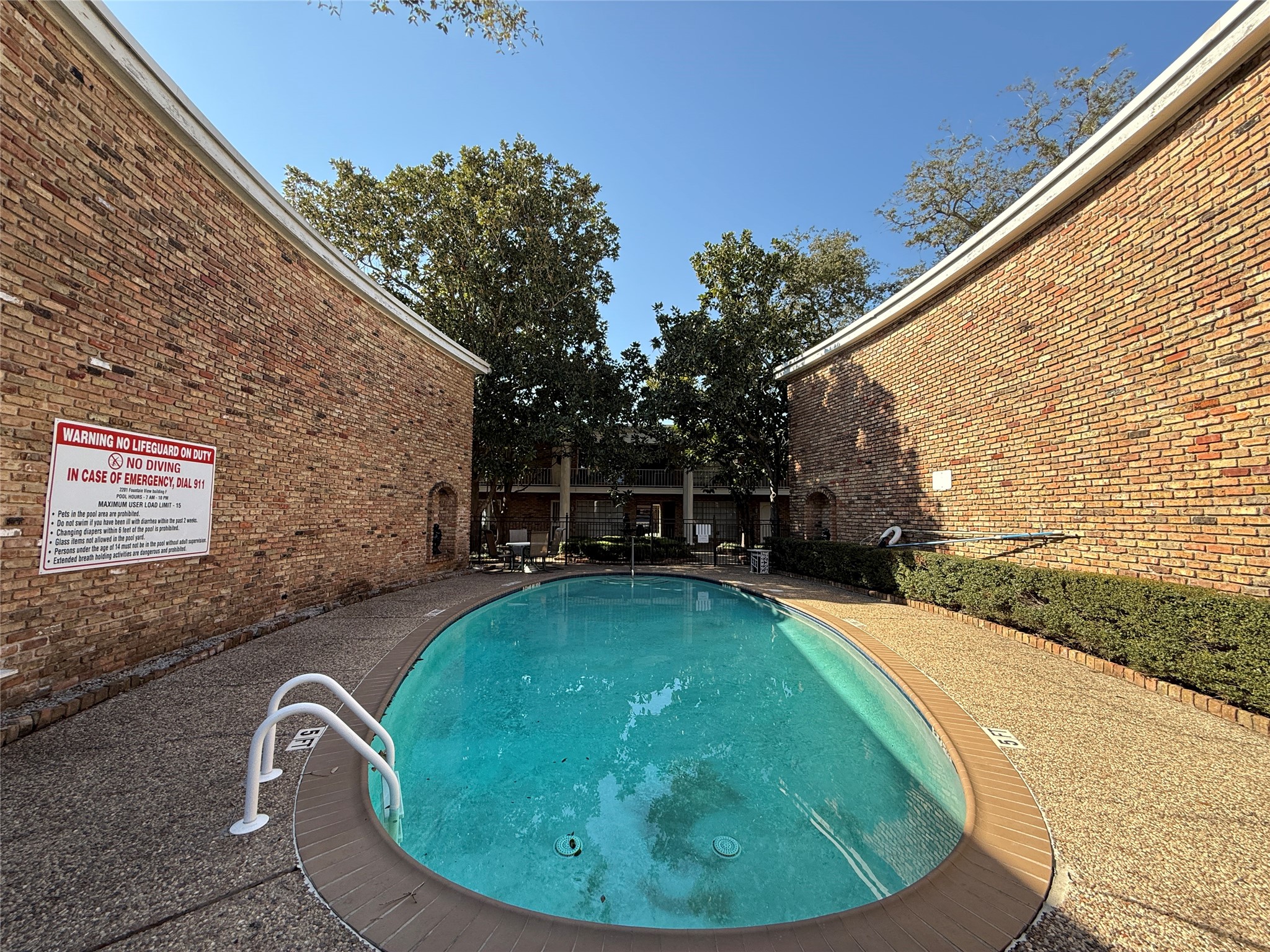 2201 Fountain View Drive, Unit 63 Houston, TX 77057 - Photo 3 of 28