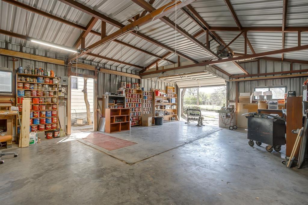 422 North 3rd Street Jacksboro, TX 76458 - Photo 30 of 40