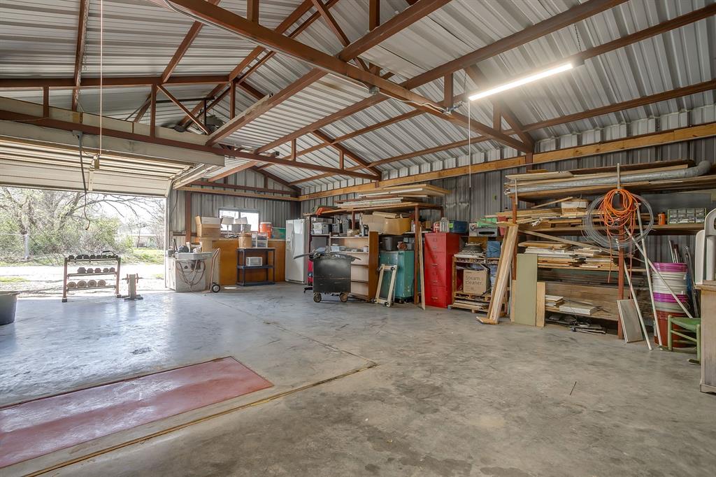 422 North 3rd Street Jacksboro, TX 76458 - Photo 31 of 40