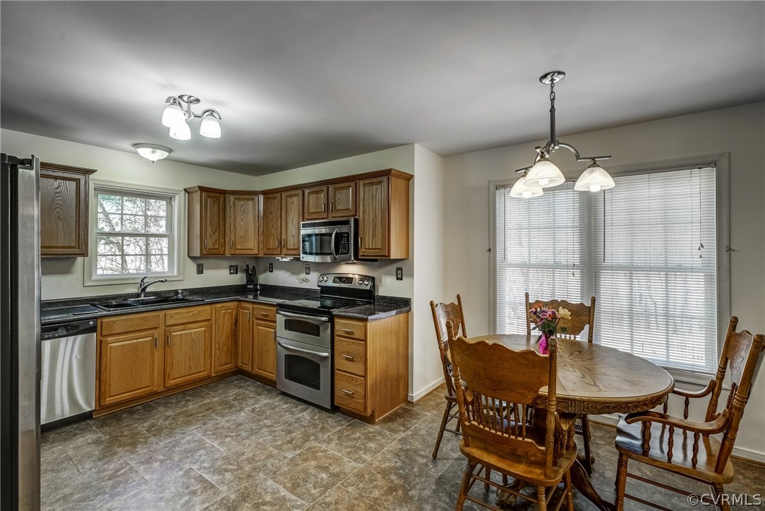 2525 Mill Road Powhatan, VA 23139 - Photo 6 of 22 Gallery Image 6