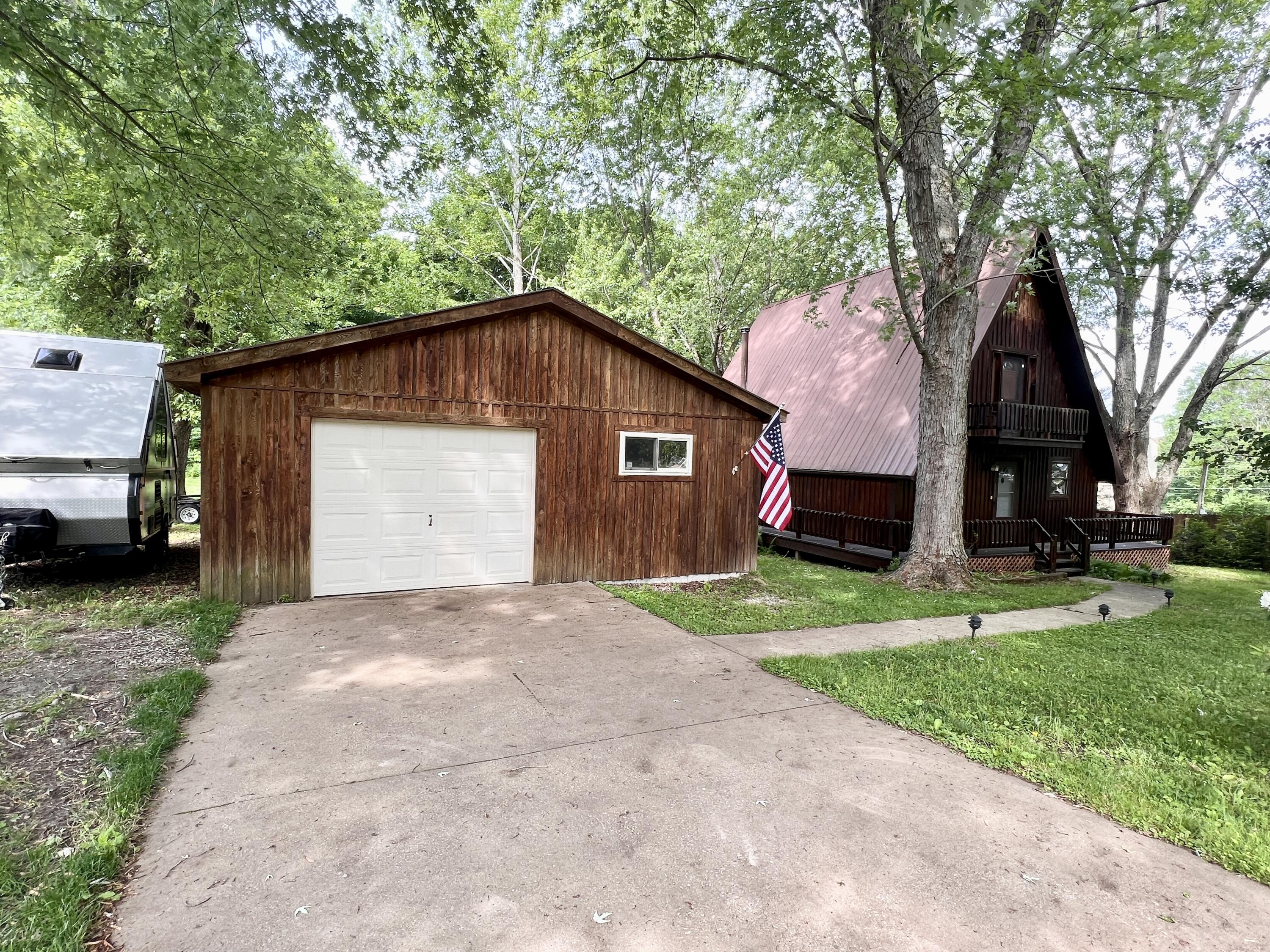 175 Ridgeway Drive Morehead, KY 40351 - Photo 5 of 39 47A11976-08FF-4D30-A727-D3DB8D2BCC22