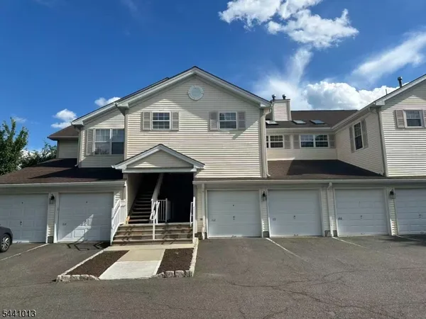$2,800 | 168 Potomac Drive, Bernards, NJ 07920