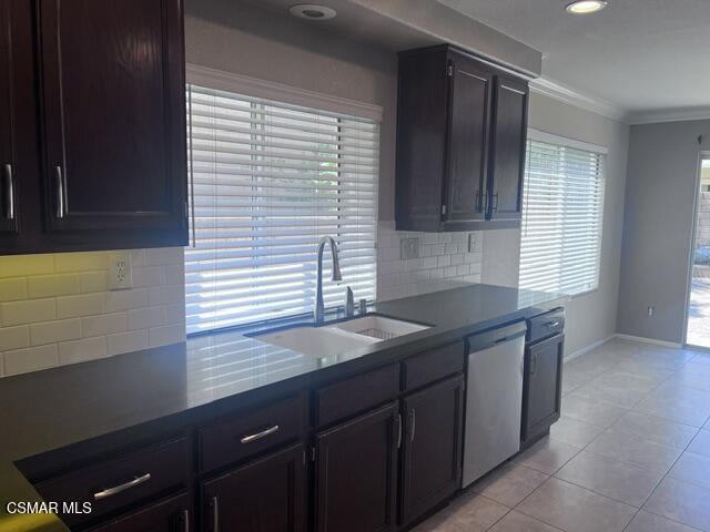 6769 Cowboy Street Simi Valley, CA 93063 - Photo 13 of 40 IMG_1809