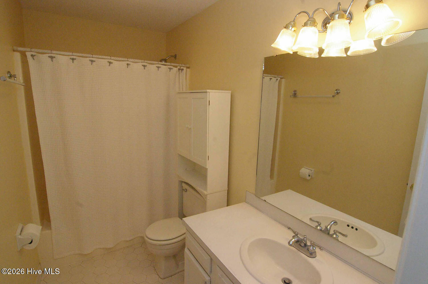 1968 Quail Ridge Road, Unit C Greenville, NC 27858 - Photo 14 of 18