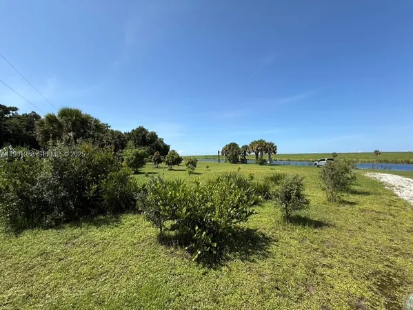 $299,999 | 12600 Southwest Conners Highway, Okeechobee, FL 34974