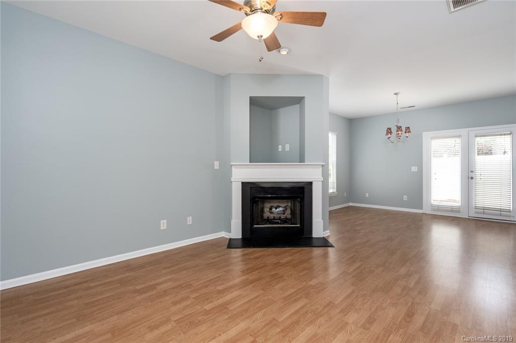 8304 Townley Road Huntersville, NC 28078 - Photo 4 of 32