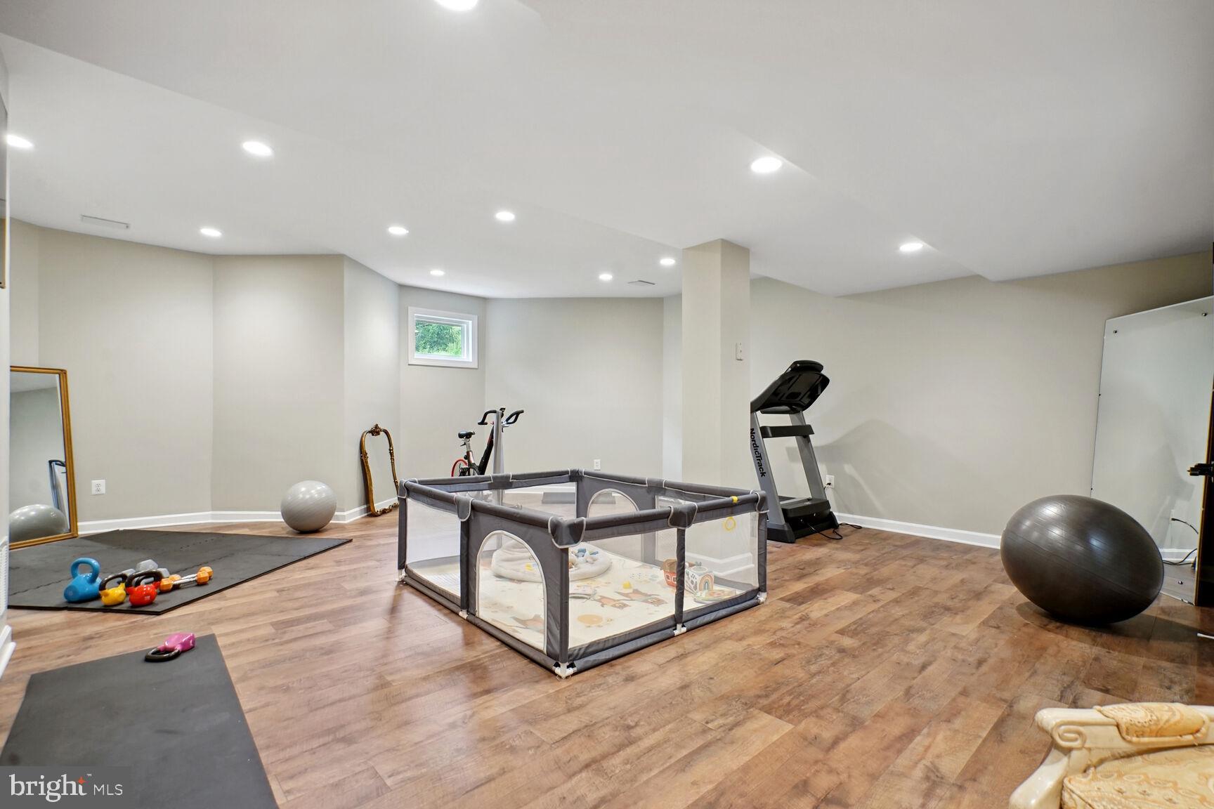 17811 Stoneleigh Drive Round Hill, VA 20141 - Photo 35 of 49