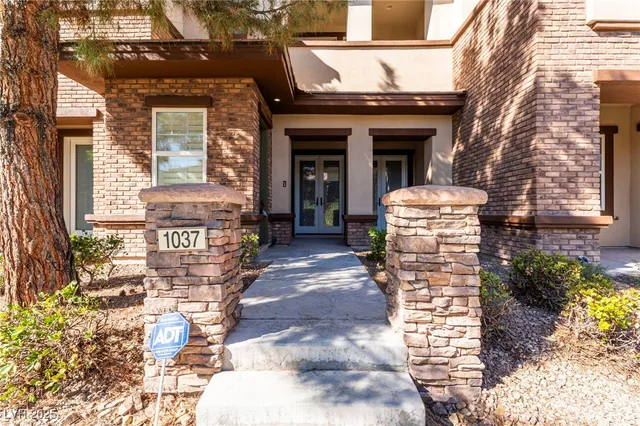 $6,000 | 11280 Granite Ridge Drive, Unit 1037, Las Vegas, NV 89135