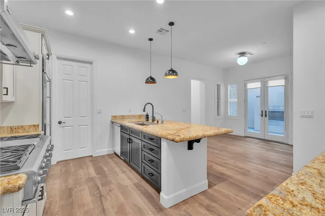 $6,000 | 11280 Granite Ridge Drive, Unit 1037, Las Vegas, NV 89135