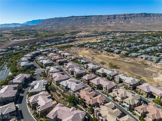 $6,000 | 11280 Granite Ridge Drive, Unit 1037, Las Vegas, NV 89135