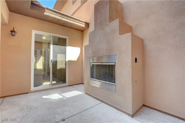 $6,000 | 11280 Granite Ridge Drive, Unit 1037, Las Vegas, NV 89135